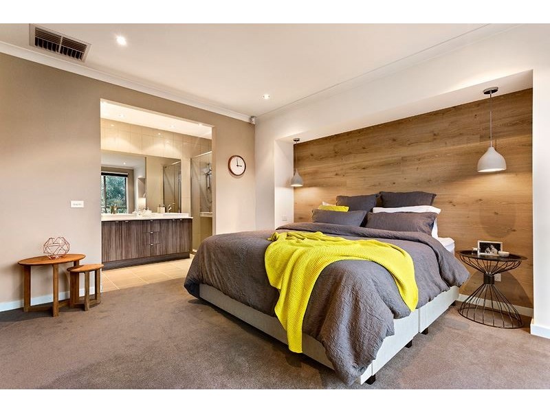 8 Joyfields Place, Wollert VIC 3750