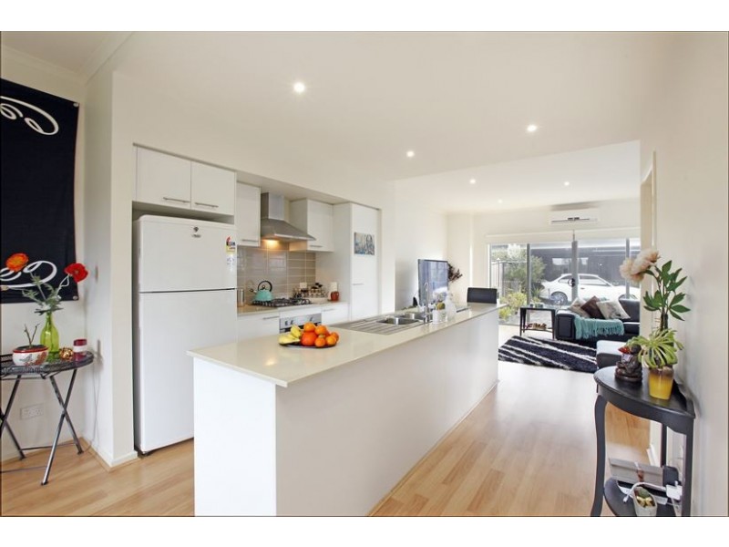 7 Alexander Circuit, Craigieburn VIC 3064