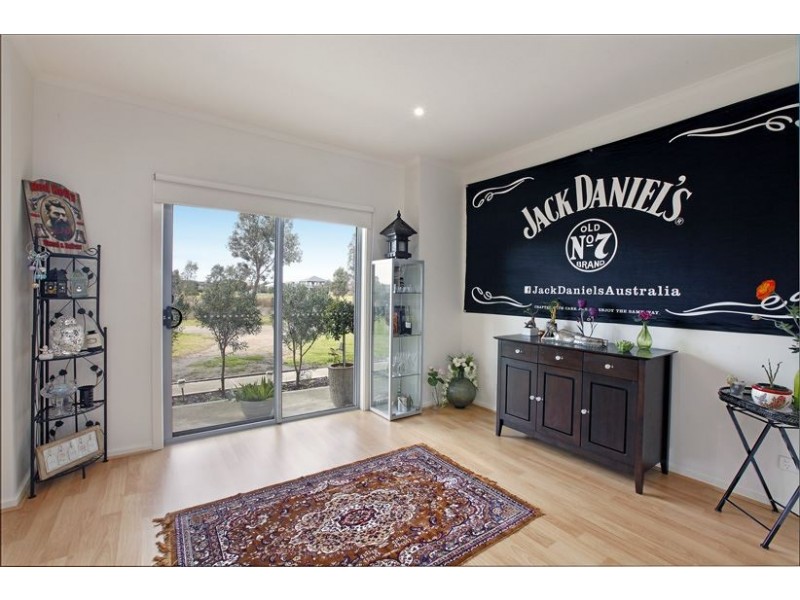 7 Alexander Circuit, Craigieburn VIC 3064