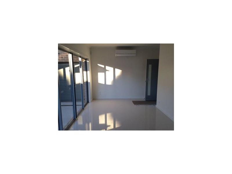 3/18 Waratah Street, Thomastown VIC 3074