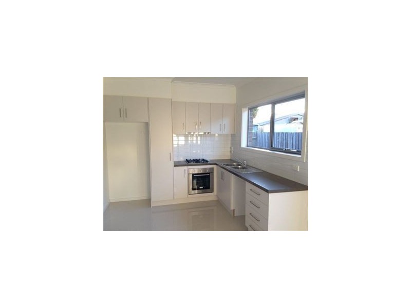 3/18 Waratah Street, Thomastown VIC 3074