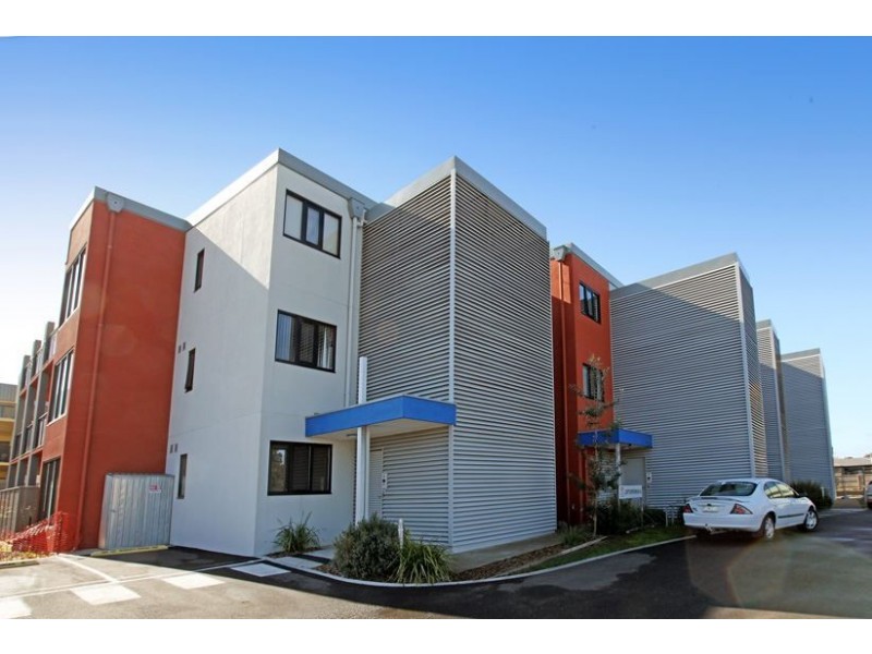 206/82 Epping Road, Epping VIC 3076