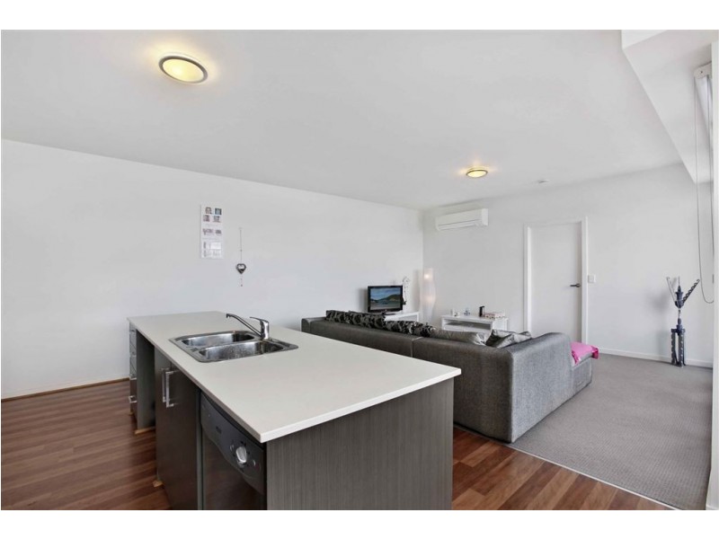 206/82 Epping Road, Epping VIC 3076