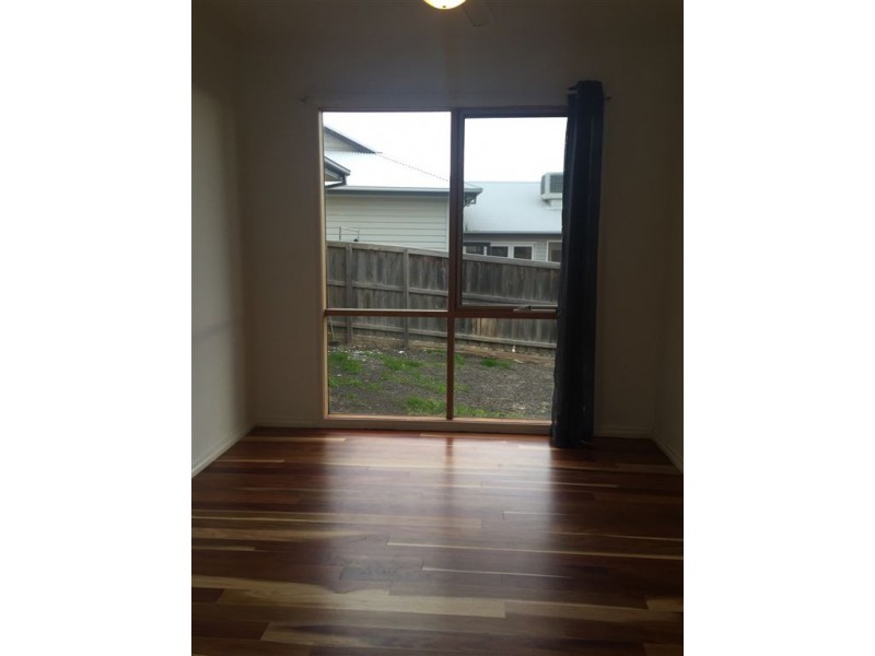 105 Brookwood Avenue, Doreen VIC 3754