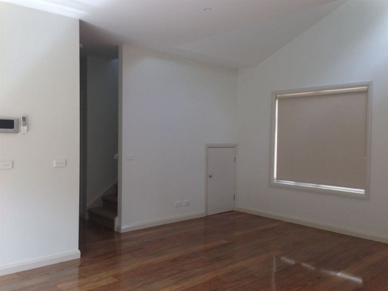 2/29 Cyprus Street, Lalor VIC 3075