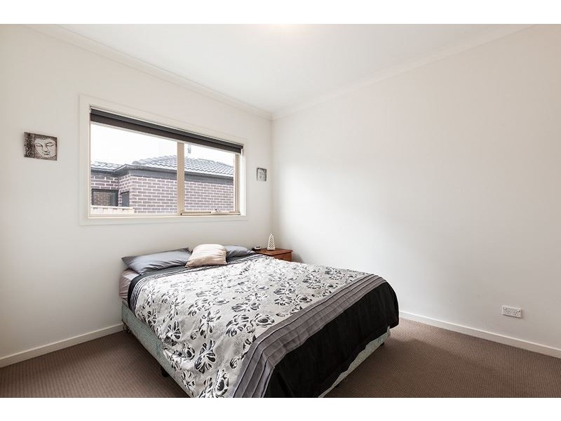 2/7 Rosamond Way, Epping VIC 3076