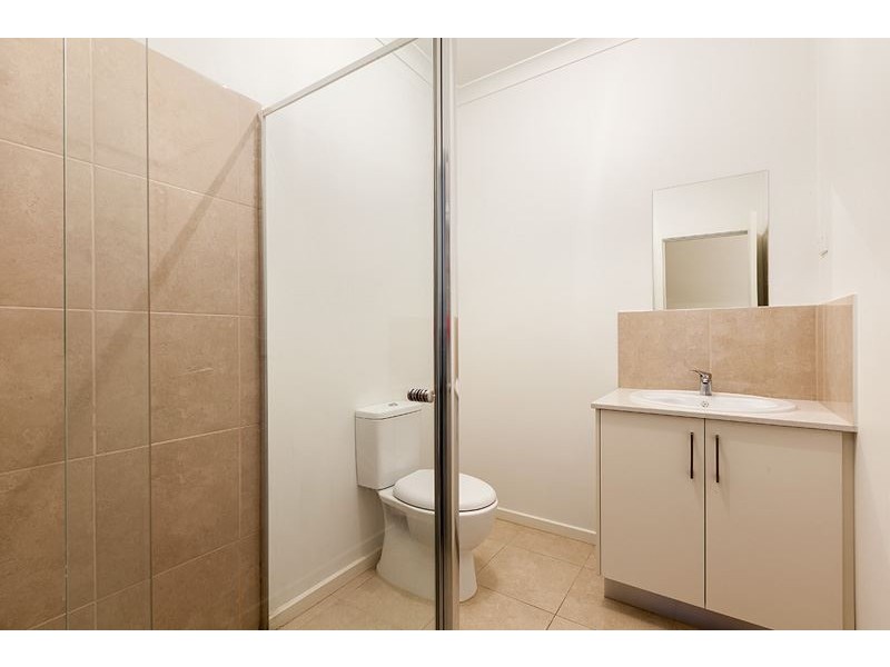 2/7 Rosamond Way, Epping VIC 3076