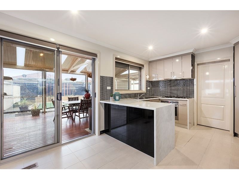 116 Edgars Road, Thomastown VIC 3074