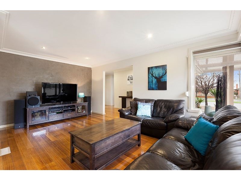 116 Edgars Road, Thomastown VIC 3074