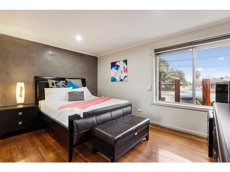 116 Edgars Road, Thomastown VIC 3074