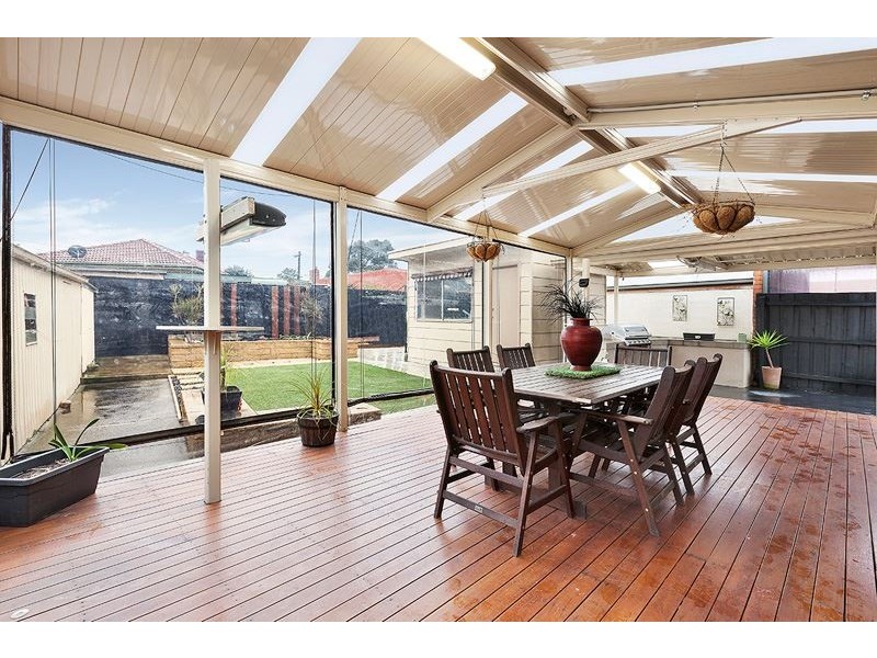 116 Edgars Road, Thomastown VIC 3074