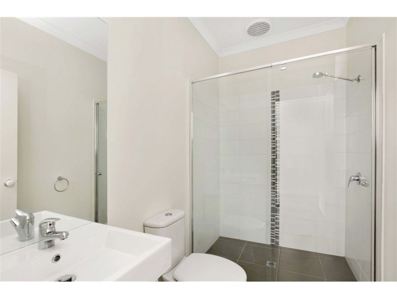 5/4 Cherry Court, Lalor VIC 3075
