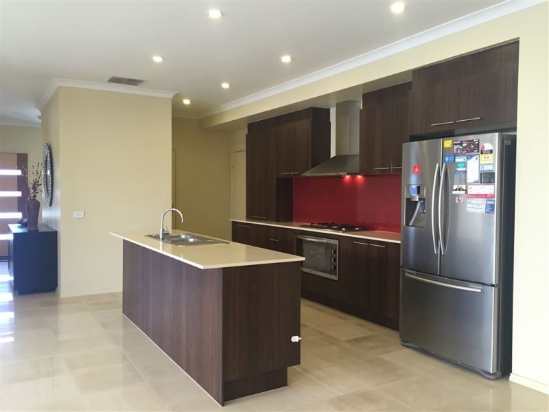 15 Muller Street, Epping VIC 3076