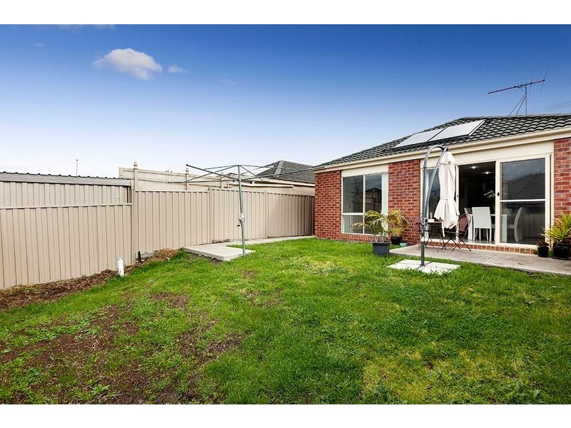 15 Shaftesbury Drive, Epping VIC 3076