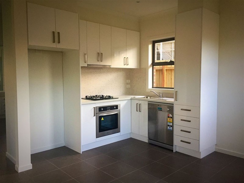 1/4 Cherry Court, Lalor VIC 3075