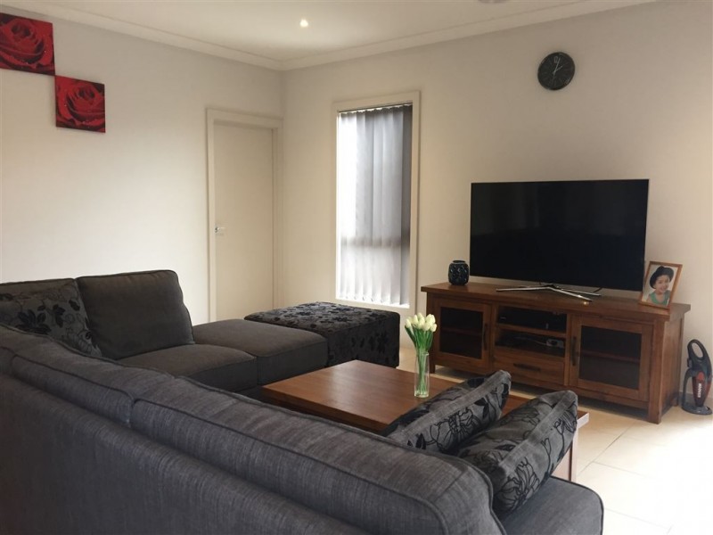 22 Mayflower Mews, Epping VIC 3076