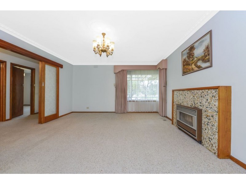 24 Cherry Court, Lalor VIC 3075