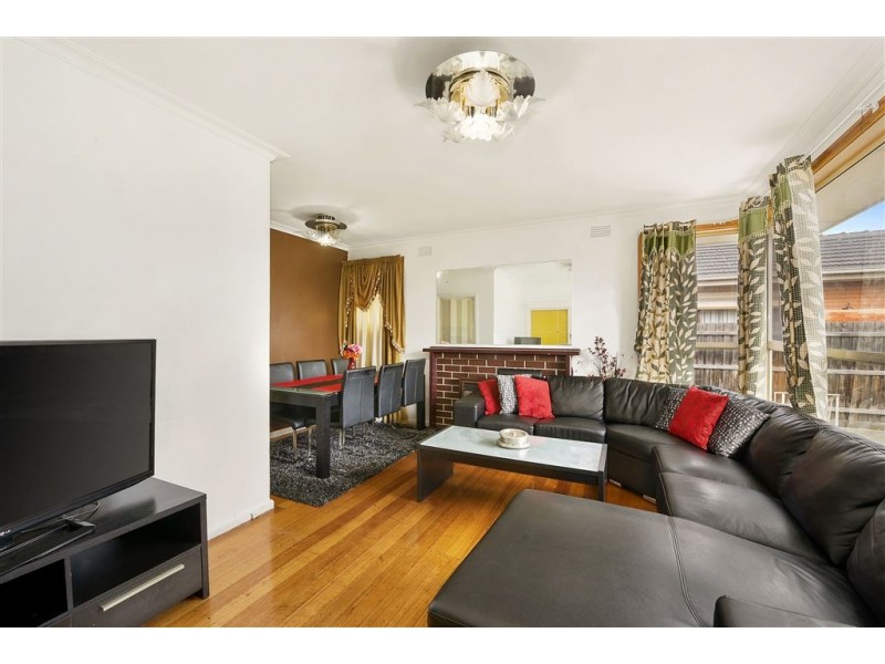 31 Curtin Avenue, Lalor VIC 3075