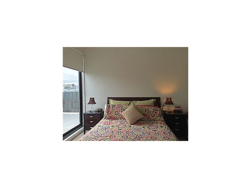 206/82 Epping Road, Epping VIC 3076