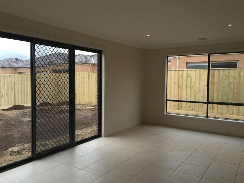 22 Recoil Drive, Doreen VIC 3754