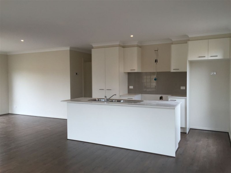 18 Recoil Drive, Doreen VIC 3754