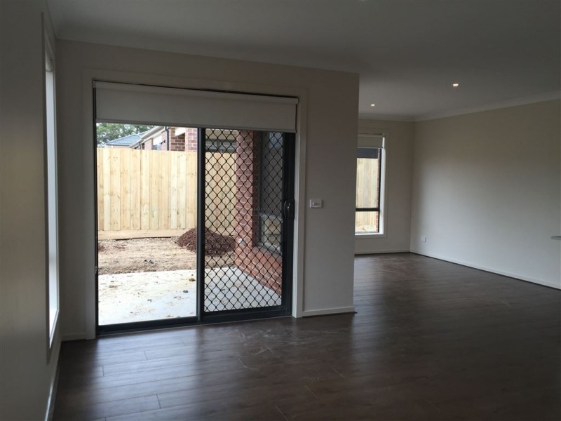 18 Recoil Drive, Doreen VIC 3754