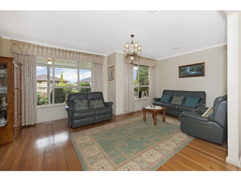 50 Rathcown Road, Reservoir VIC 3073