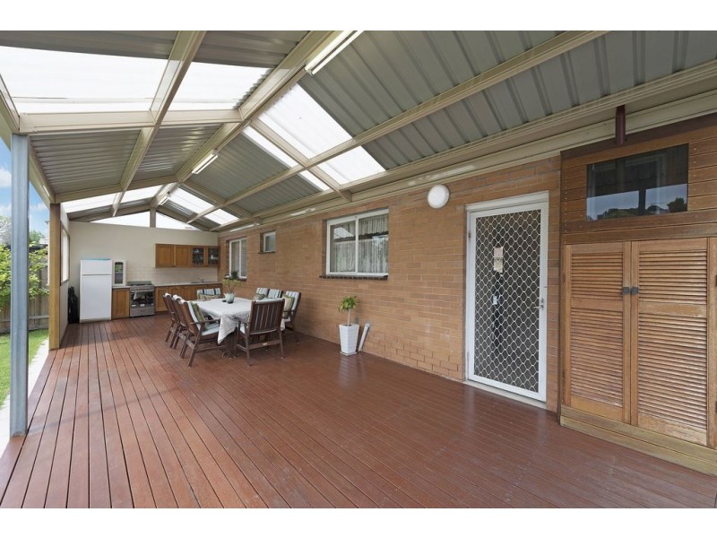 50 Rathcown Road, Reservoir VIC 3073