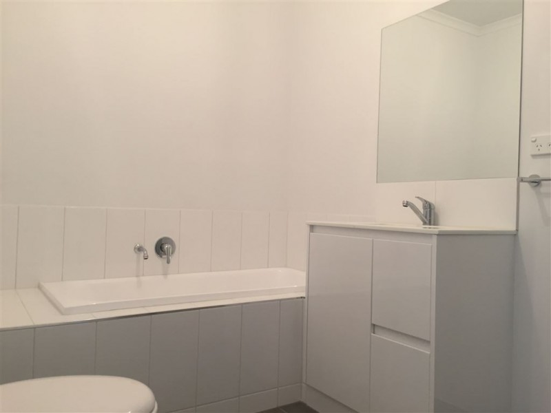 27 Topcliffe Road, Epping VIC 3076