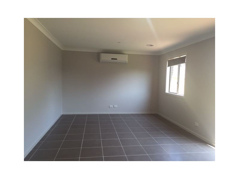 14 Cotswold Way, Mernda VIC 3754