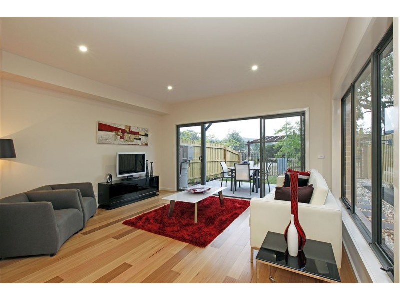 11 Poets Court, Mernda VIC 3754