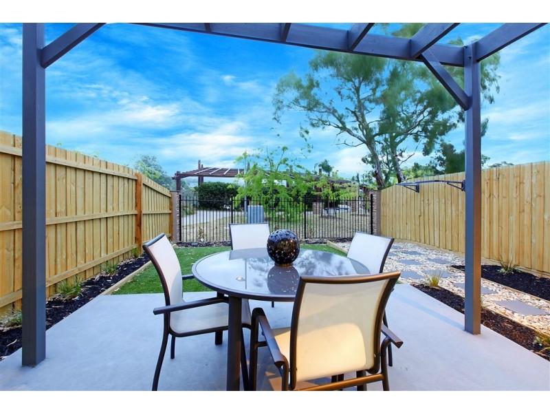 11 Poets Court, Mernda VIC 3754