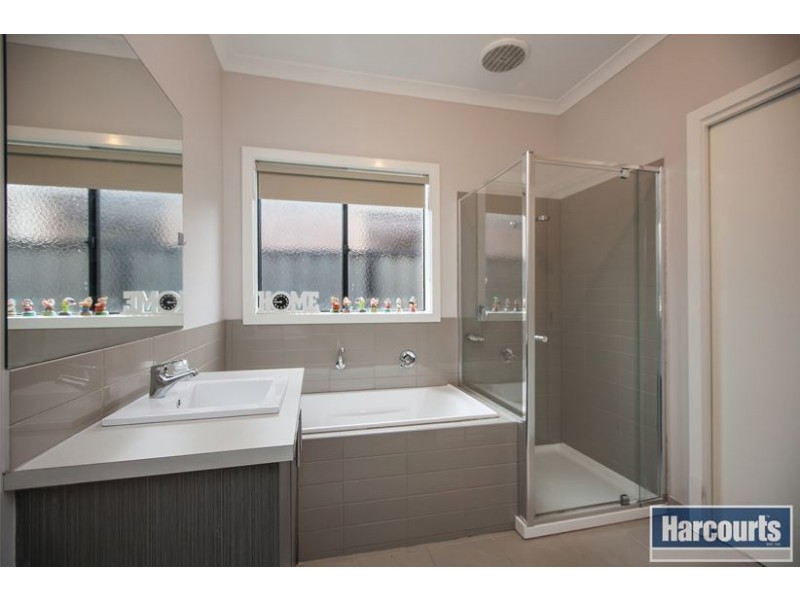 5 Ludeman Drive, Wollert VIC 3750