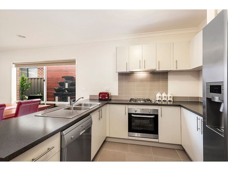 18 Potter Street, Epping VIC 3076