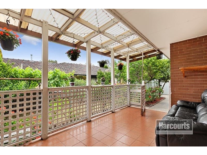 43 Buckmaster Drive, Mill Park VIC 3082
