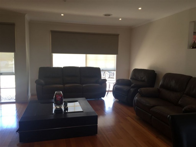 7 Dampier Court, Epping VIC 3076