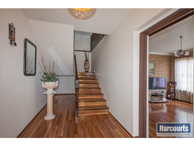 13 Columbia Road, Lalor VIC 3075