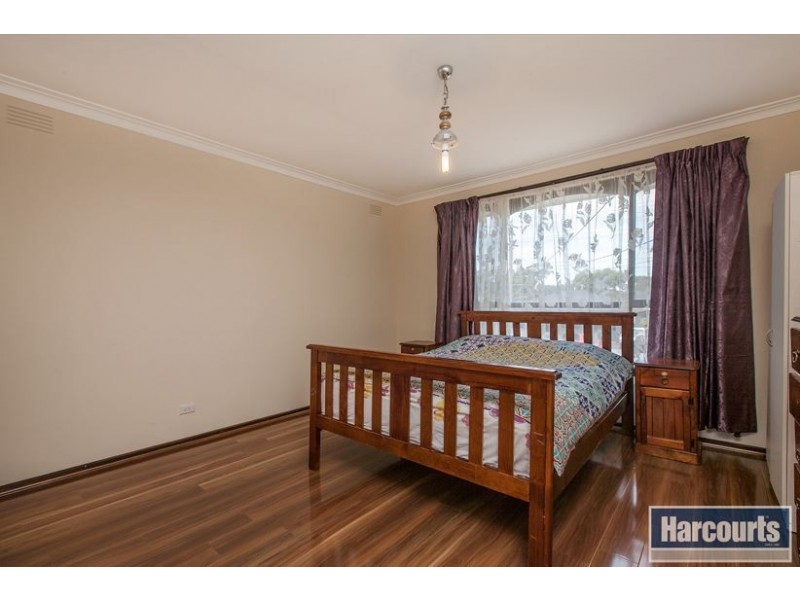 13 Columbia Road, Lalor VIC 3075