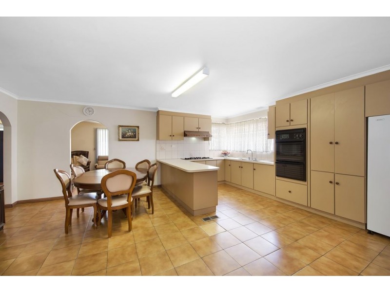 60 Curtin Avenue, Lalor VIC 3075