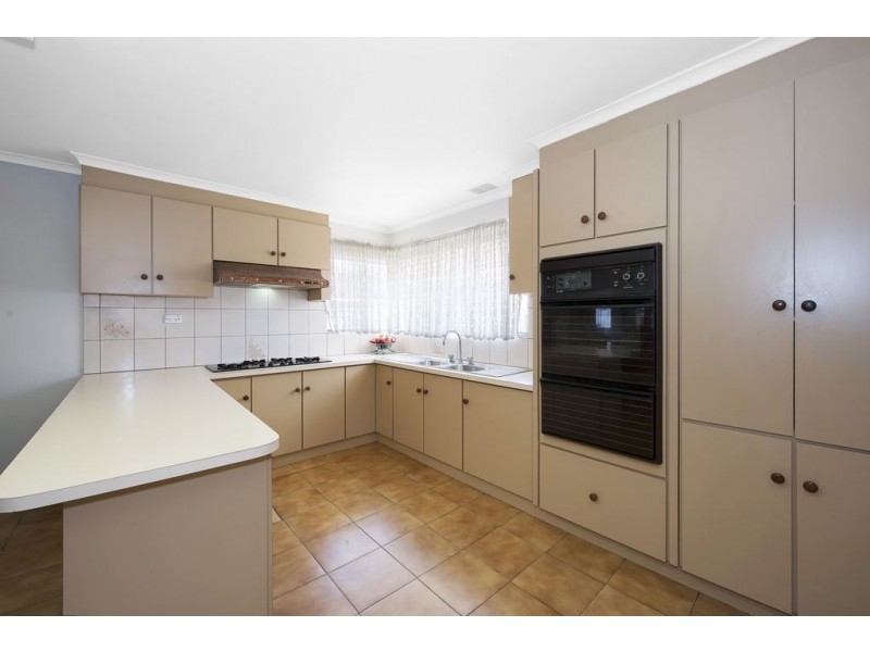 60 Curtin Avenue, Lalor VIC 3075