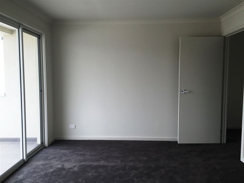 18/3 Old Plenty Road, South Morang VIC 3752