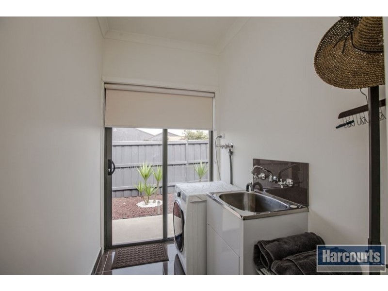11 Feldgrau Rise, Epping VIC 3076