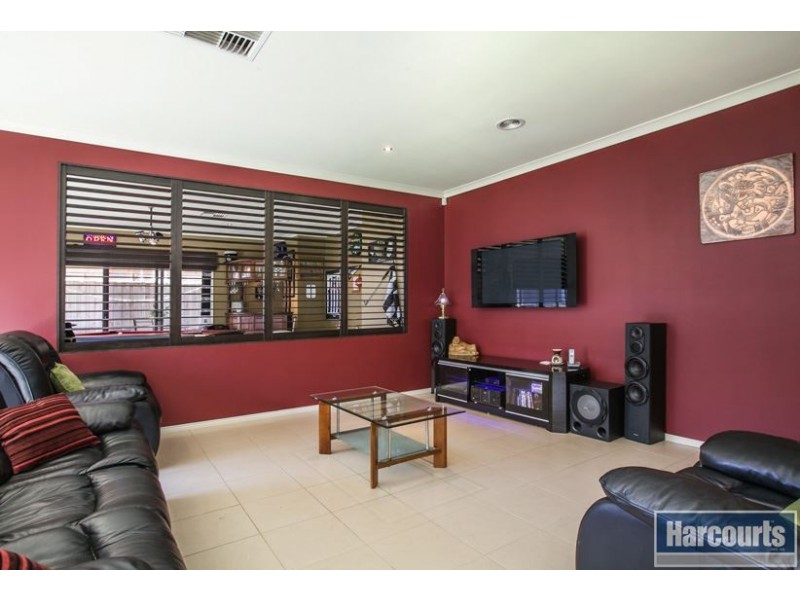 6 Claremont Place, Epping VIC 3076