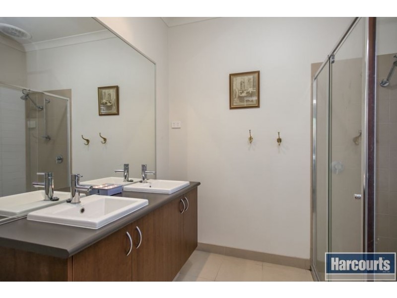 6 Claremont Place, Epping VIC 3076