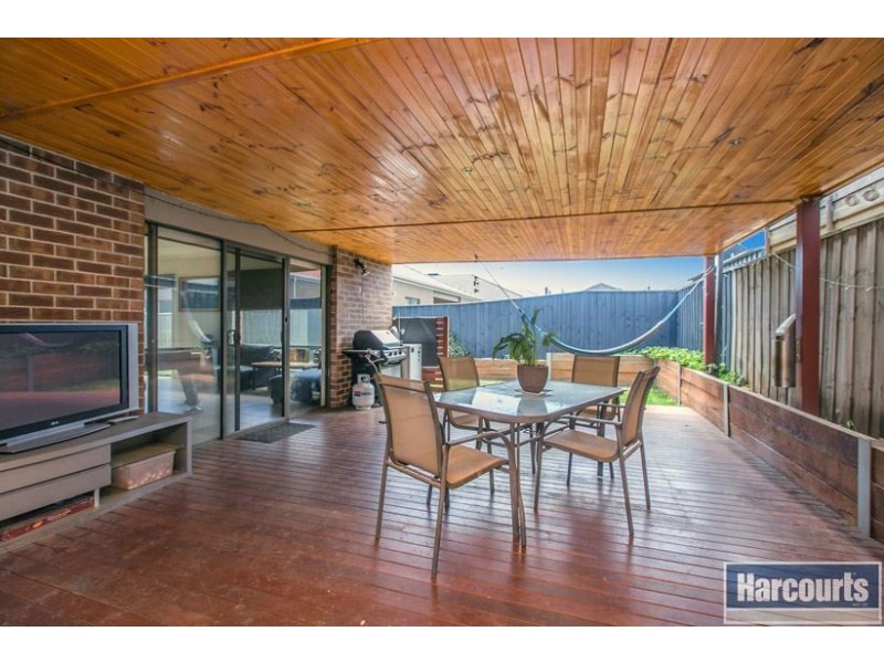 6 Claremont Place, Epping VIC 3076