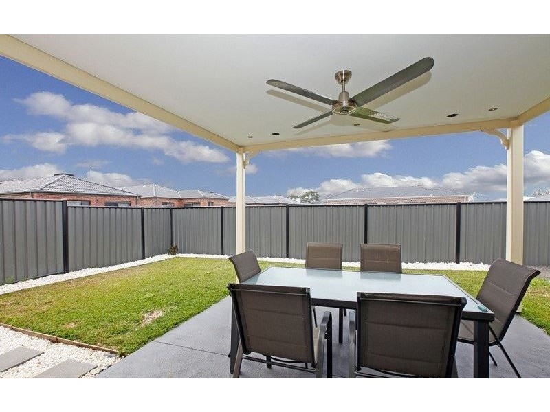 30 Mernda Village Drive, Mernda VIC 3754