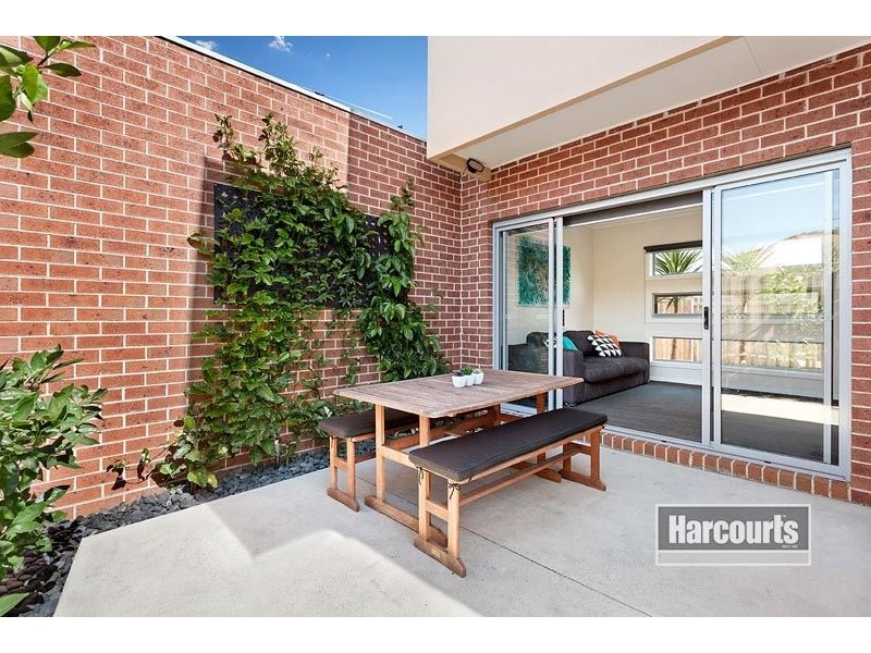 2/48 Cheddar Road, Reservoir VIC 3073