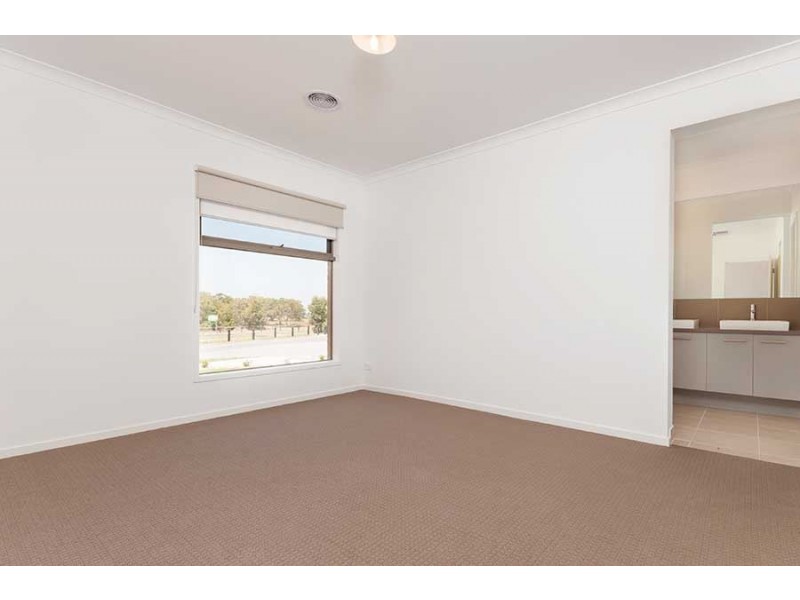 87 Serenity Way, Craigieburn VIC 3064