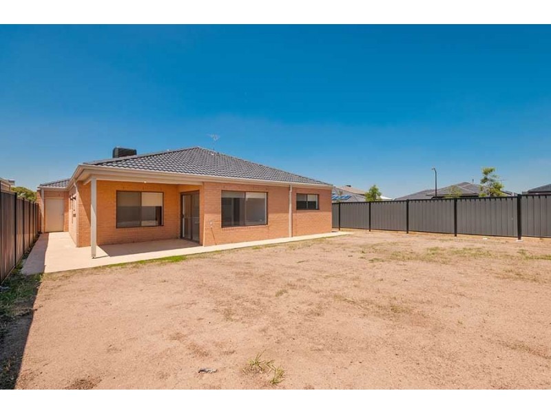 87 Serenity Way, Craigieburn VIC 3064