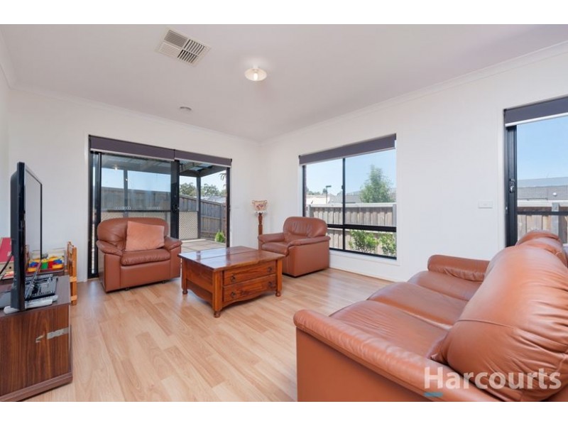 16 Aspect Drive, Doreen VIC 3754